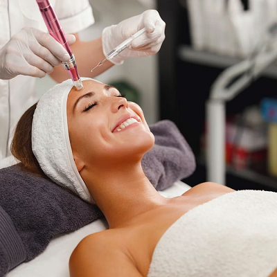 DEEP EXTRACTION AND MICRONEEDLING WITH SALMON DNA SOLUTION (Inclusive dermaplaning)