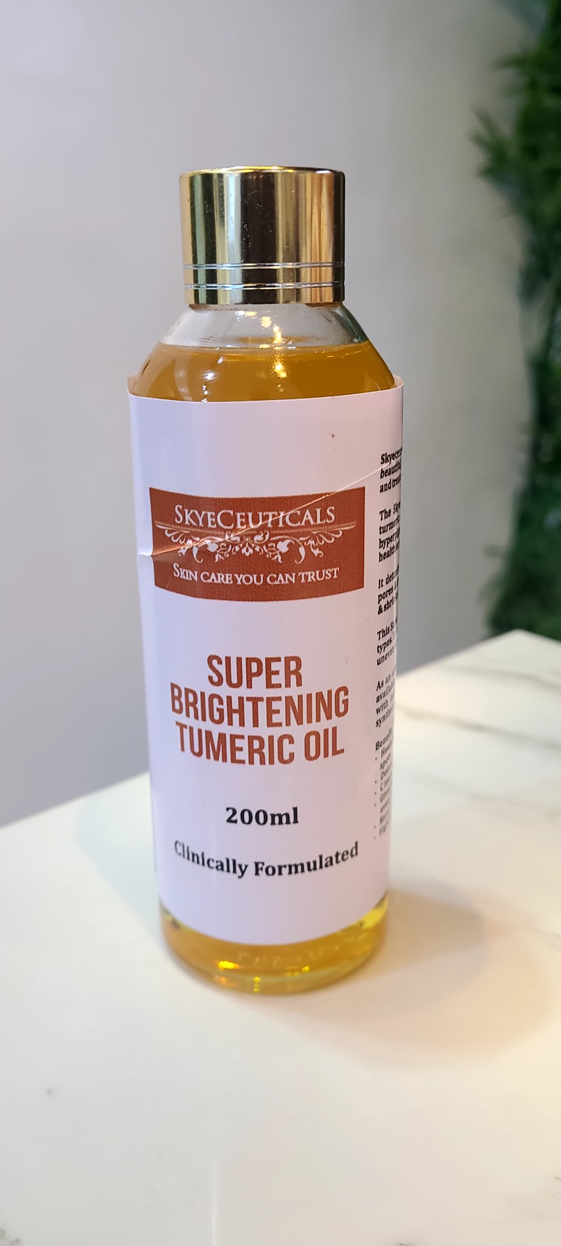 Skyeceuticals Super Brightening Tumeric Oil - 200ml - Image 1